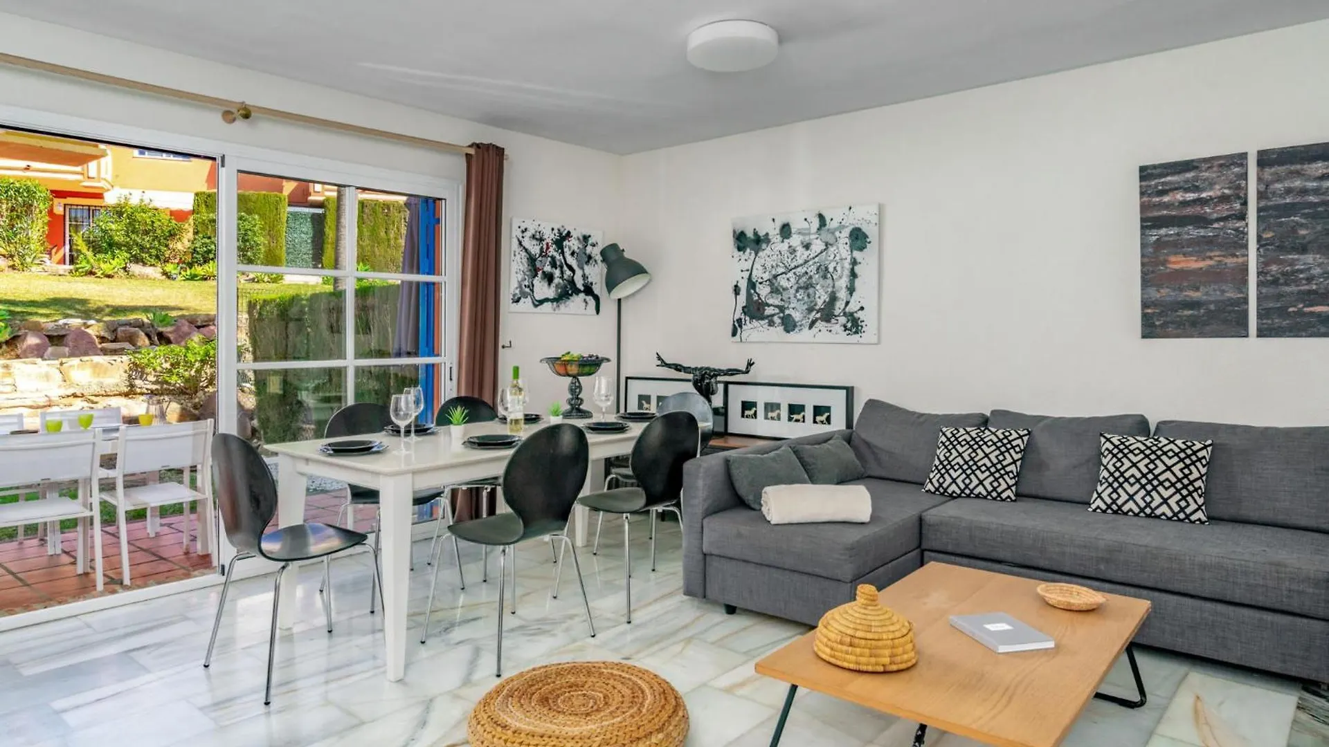 Holiday Home Biarritz Golf By Interhome エステポナ スペイン